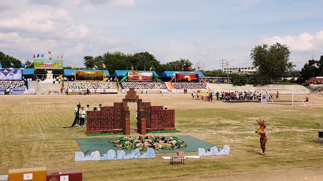 การแสดงหน้าประธาน คณะสีเขียว นิลปัทม์(ชนะเลิศ) อ.ร.ว.นม.