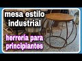 Mesa auxiliar con materiales reciclados, fácil de hacer.