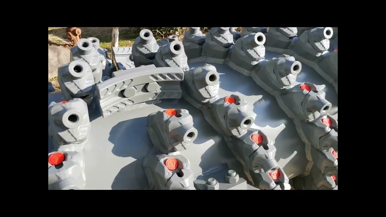 Milling drum for wirtgen