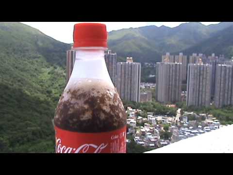 How to Chill A Coke In just a second! - The Super Effect