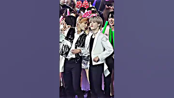 Felix Iconic Part With BTS Feliz Navidad 