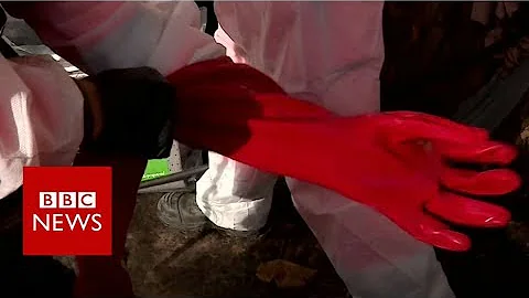 How do you clear out a fatberg? - BBC News