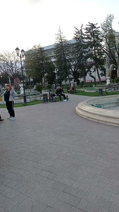 Пятигорск, парк цветов 🌸🍀🙏💕классно поёт #sorts - YouTube