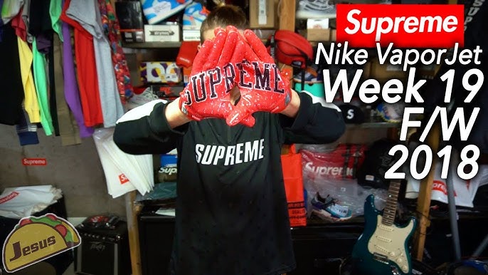 supreme football gloves