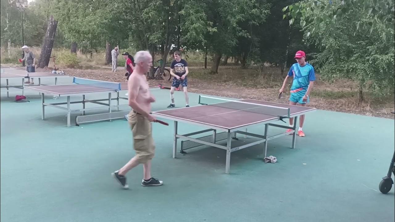 Настольный теннис в парке Кузьминки