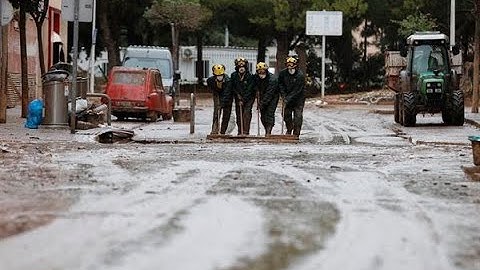 Mi experiencia como voluntario en Catarroja, Valencia. "No se necesita un ejército..."