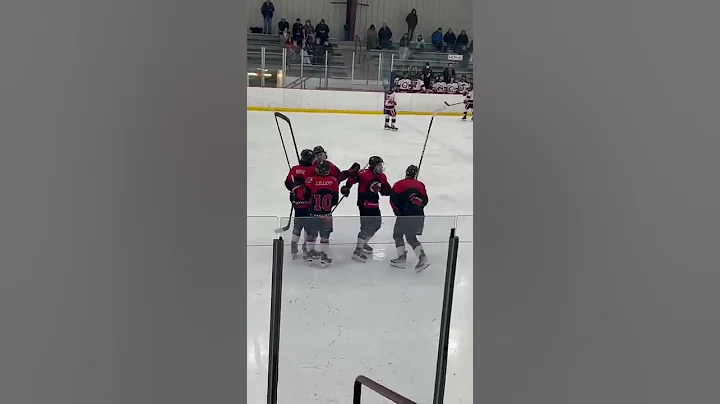 USPHL playoff half ice slapshot  goal  Tyler Rayner