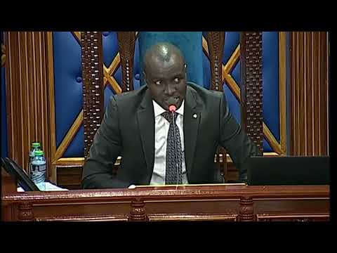 KIMEUMANA MHESHIMIWA EATING MAIZE IN PARLIAMENT SPEAKING TO KENYANS WITH EMOTIONS 