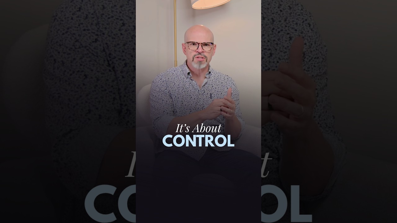 How Narcissistic Deception Really Works