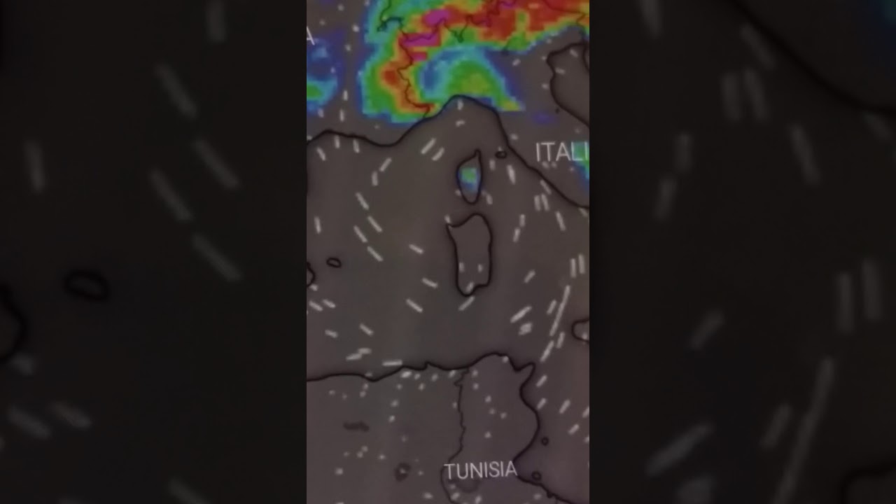 Cyclone Mediterranean hit Italy with winds 90km/h|Ciclon va lovi Italia cu vânturi de 90km/h
