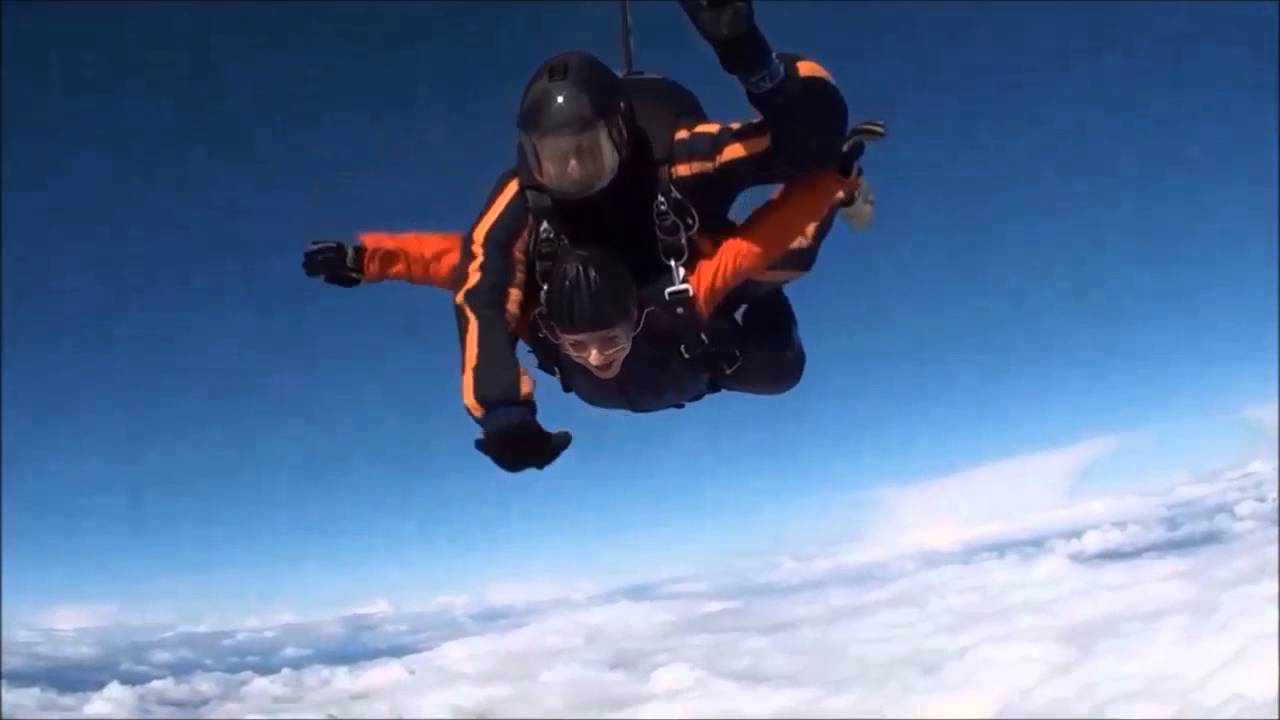 Skydive from 10,000 feet! YouTube