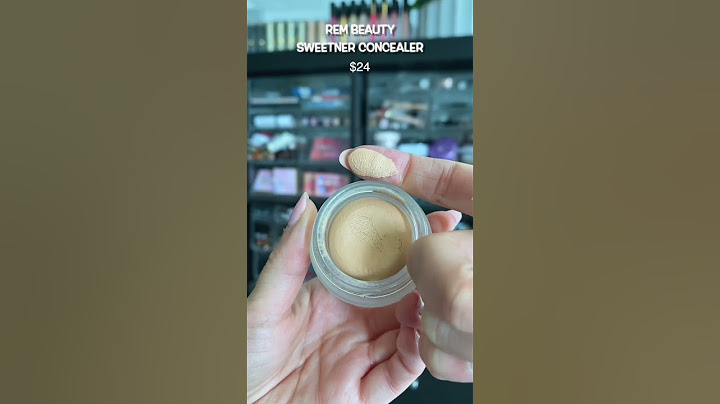 WORST MAKEUP I TRIED THIS MONTH! OCTOBER