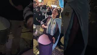 TORCIDA ARGENTINA EM FESTA NO OBELISCO ANTES DA DECISÃO CONTRA A INGLATERRA 🇦🇷 #shorts