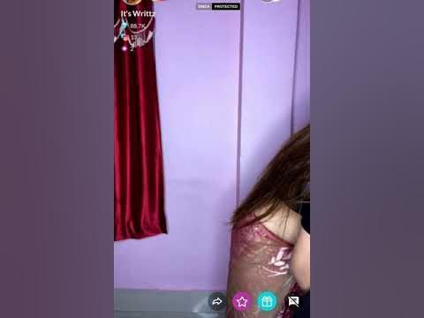 Avelina Tango Live