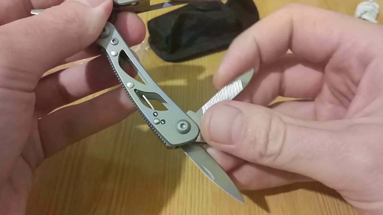 Ganzo G104S multitool