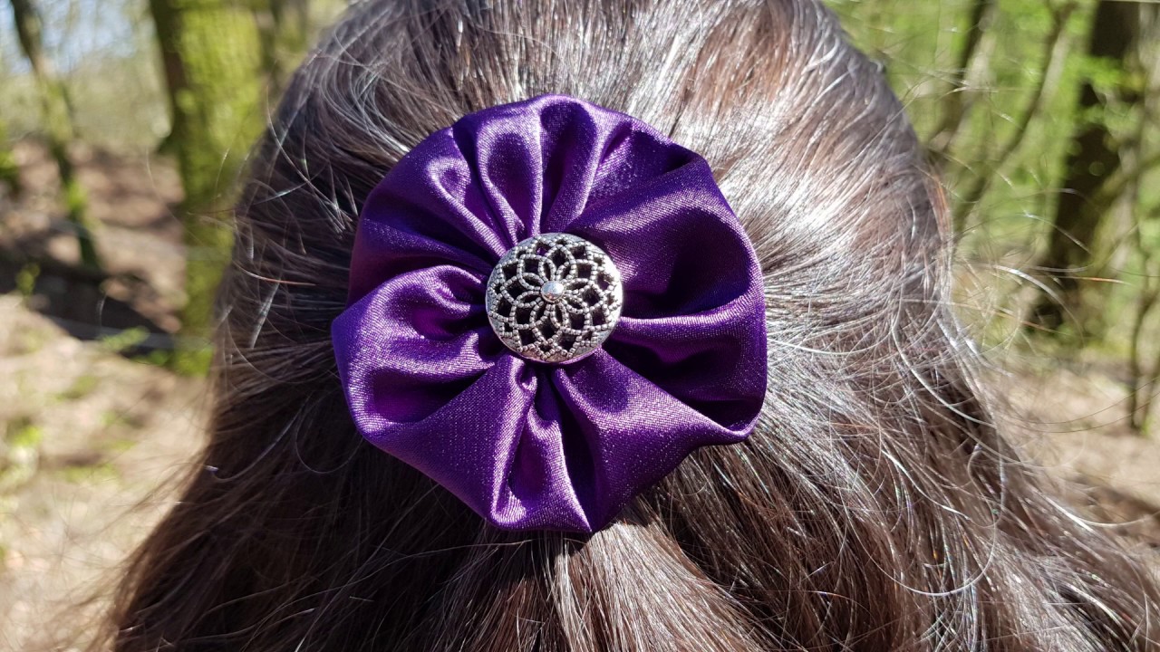 How to DIY a Hair Clip rosette from Scrap Fabric - YouTube
