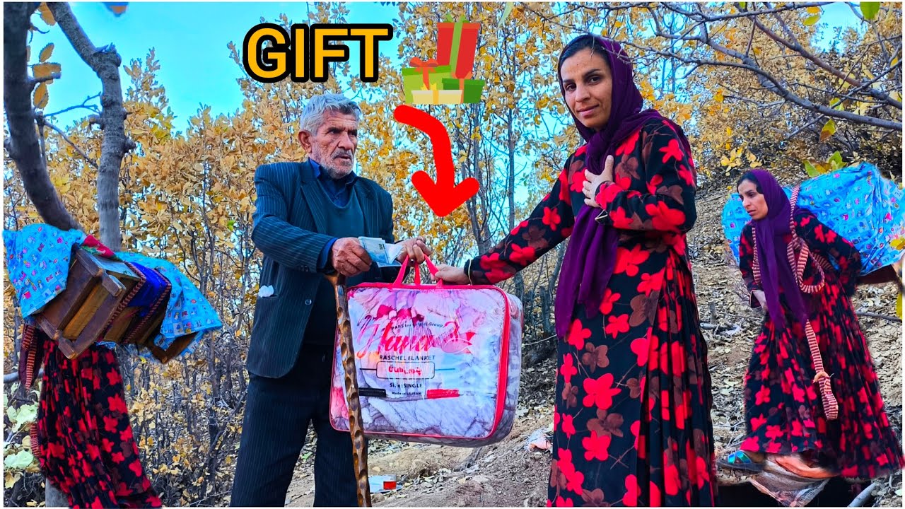 88-year-old man gives homeless mother a magical gift 🎁🎁