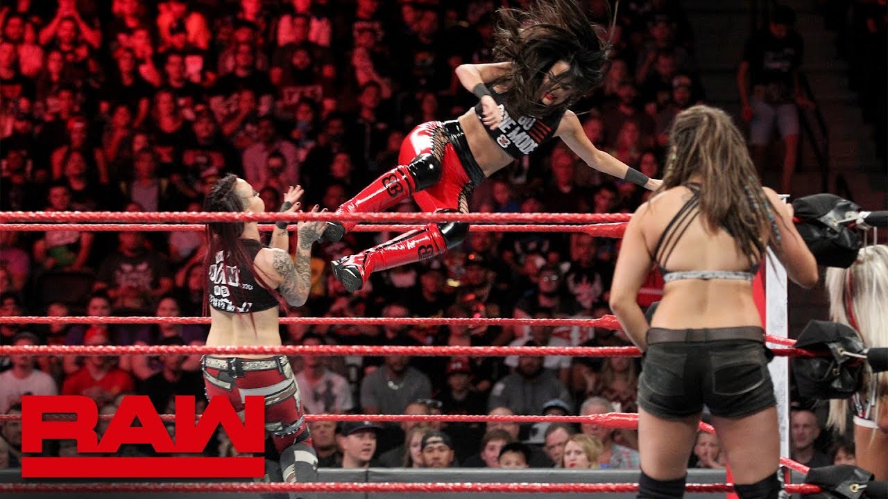 The Bella Twins &amp; Natalya vs. The Riott Squad: Raw, Sept. 24, 2018