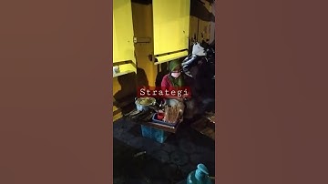 Thumbnail of Cerdas..Strategi Penjual Sate Nebeng Live Music#shorts  subscribe#thanks