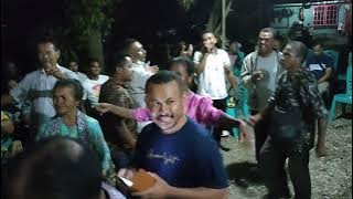 Kuan Sallu Seoam - Redem Sallu, Ketrin Peto menari bidu bersama keluarga Banu Olla di Kefa TTU