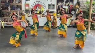 TARI PENDET PANJANG
