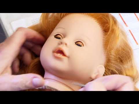 Video: Wie Macht Man Eine Puppe Mit Eigenen Händen?