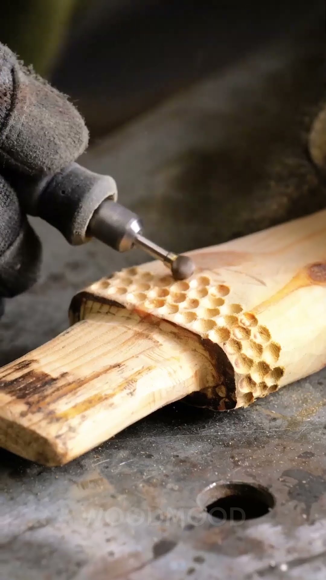 Witness the Creation of a Stunning New Axe! ?