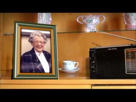 Python Radio Ads: John Cleese's mum