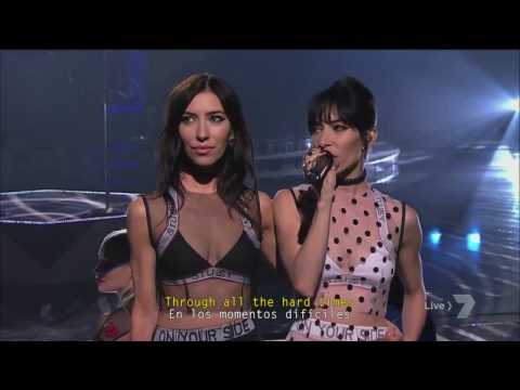 The Veronicas - On Your Side Live (Subtitulado Ingles - Español)