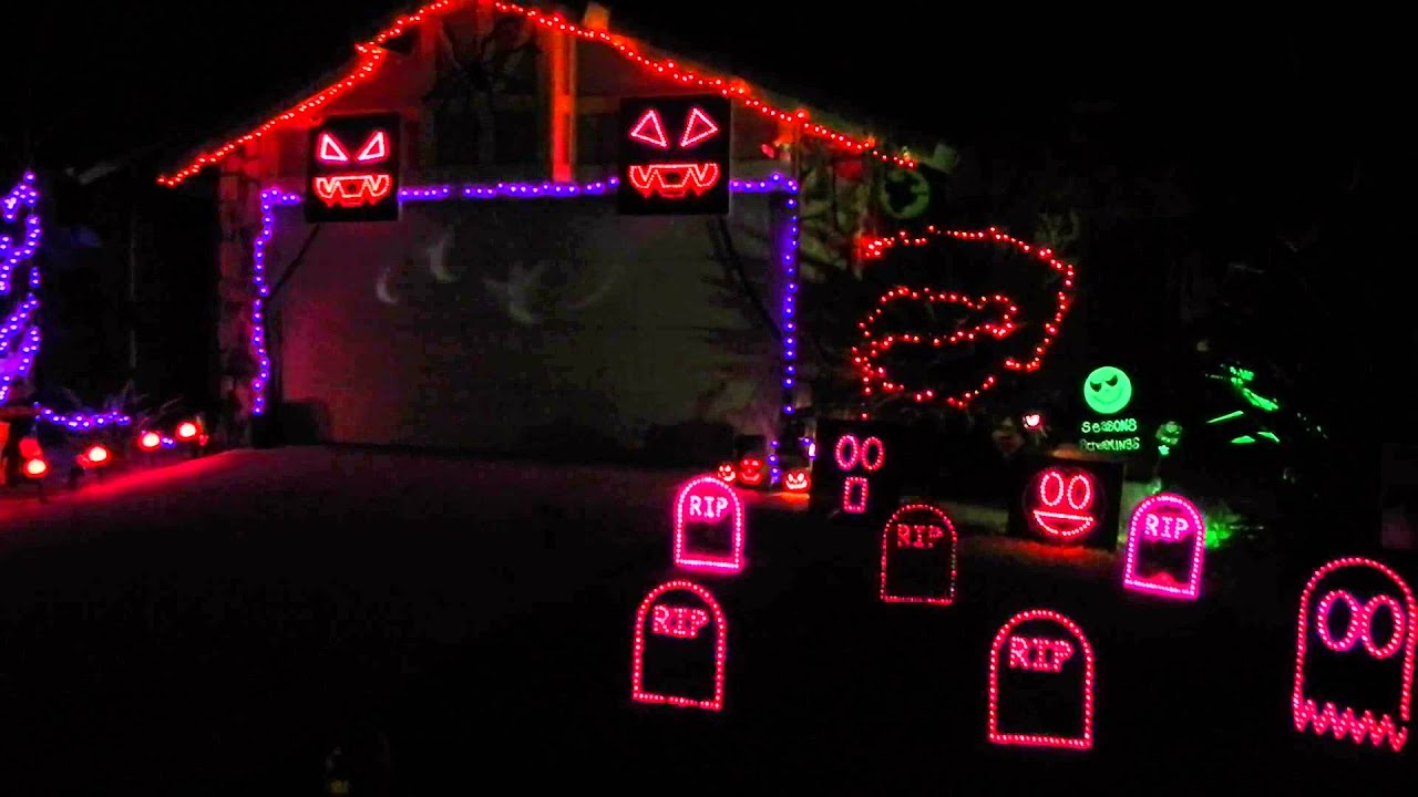 2015 Halloween House Light Show Kidnap the Sandy Claws YouTube
