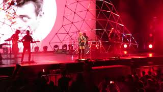 ANA TORROJA - GRAN ARENA MONTICELLO - Maquillaje.