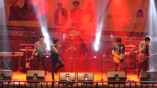 Vellarose - Intro   Hylena (Live at Univ. Pancasila)