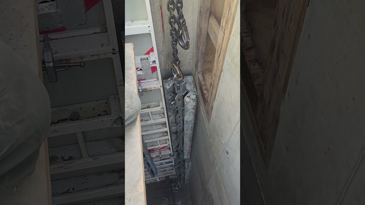 Stripping MEVALITE Inside Hinged Stripping Corner