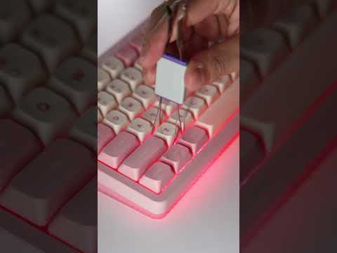 Feel the light. Halo light.#nuphy #haloV2 #mechanicalkeyboard  #desksetup #rgbkeyboard #tech