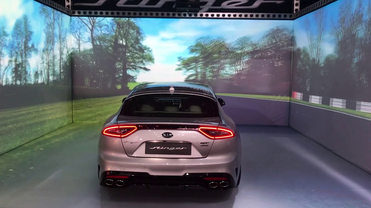 3D Projection Mapping at Detroit Auto Show - YouTube