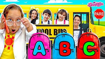 Maria Clara MC Divertida em Histórias sobre Aprender, Alfabeto, Escola e Ônibus Escolar thumbnail