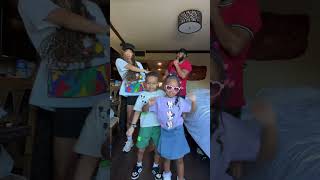 This Is How The Henrys Do It, Disney Style