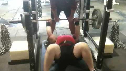 Elitefts.com - Floor Press With Chains And Foam