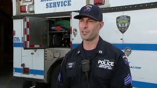 NYPD officers make dramatic rescue of 2 residents in house fire