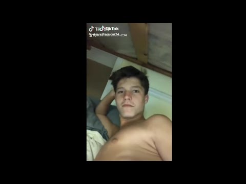 Tiktoks guys farting II/ Pedos (gases) de Tiktok II - YouTube