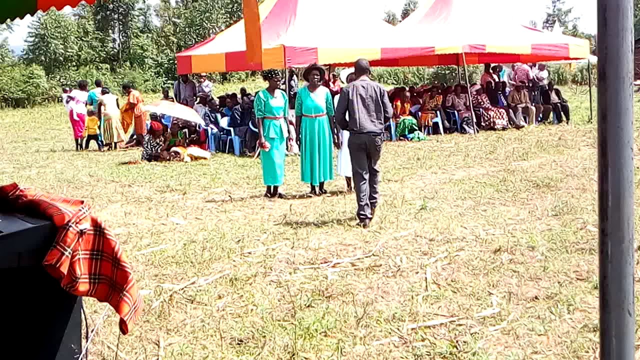 Jairo's wife delivers the speech in her husbands burial YouTube