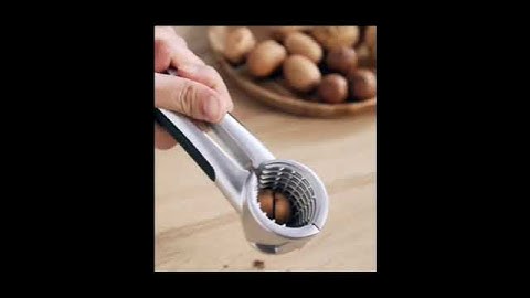 Die Cast Nut Cracker Machine