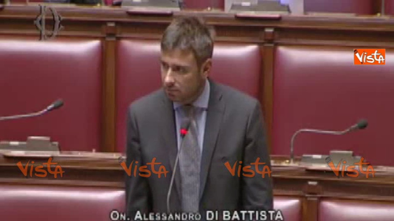 Di Battista parla di vitalizi e si 