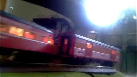 my first MTH O scale layout ever.  A 5 X 7 LAYOUT . part 2.5