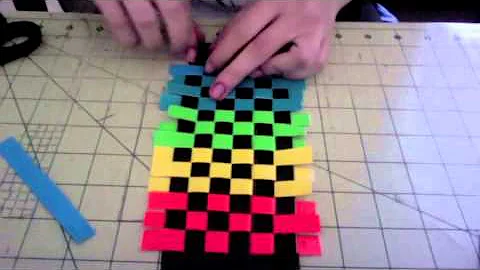 How to make a duct tape woven wallet!