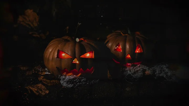 Dark Lullabies 🌙  —  Spooky Halloween 👻  Music 🎵  Ambience With Jack-o’-Lanterns 🎃