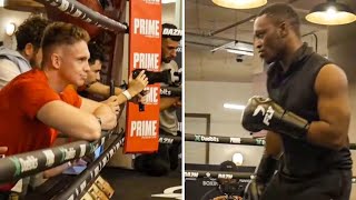 JOE WELLER WATCHES DEJI ON THE PADS