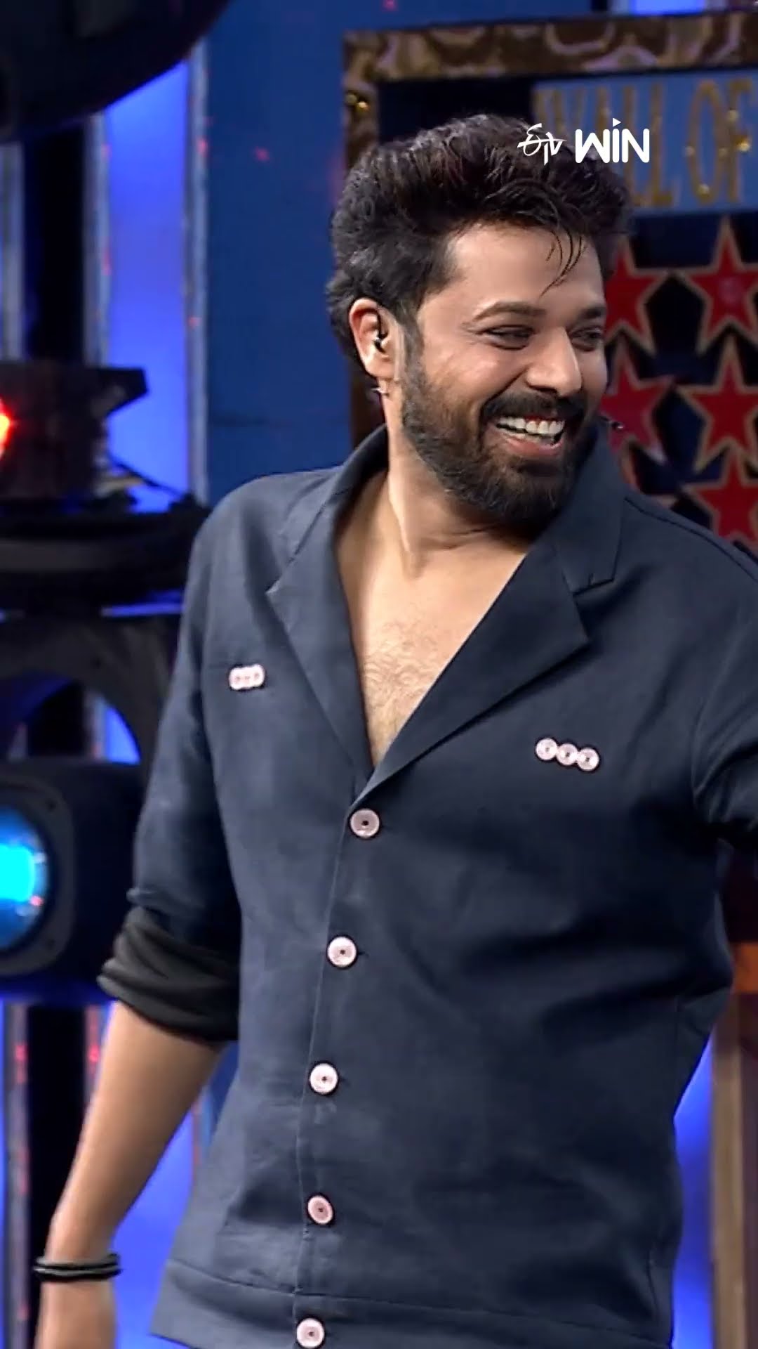 #shorts - బిందెళ్ళో నిల్చోని రిజిస్టర్ మూమెంట్ వేయడం అంత సులువు కాదు..! #dheejodi #hyperaadi #sonia