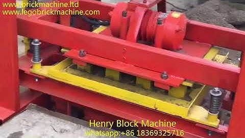 QT4-40 block machine producing "I" shape pavers