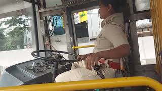 BANGALORE FEMALE BMTC BUS DRIVER 😊😇 screenshot 5
